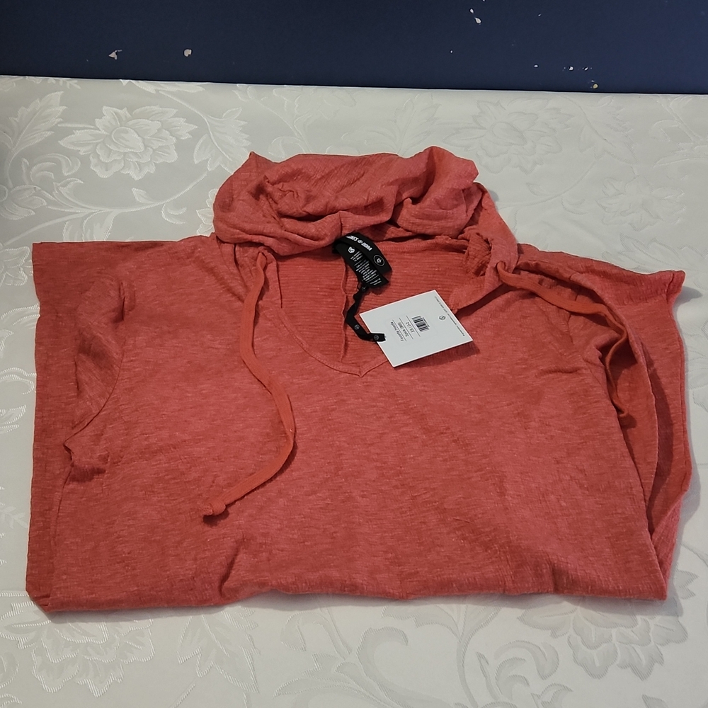 AGNES & DORA LIGHT WEIGHT HOODIE NWT